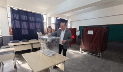 DP Genel Başkanı Ataoğlu oyunu kullandı