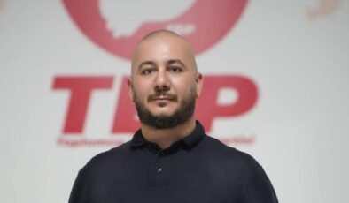Ekinci: Bu seçim dönüm noktasıdır; Erhürman’ı 19 Ekim’de Cumhurbaşkanlığı’nda göreceğiz