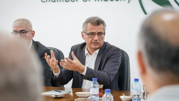 Erhürman, Sanayi Odası üyeleriyle buluştu: Ayaklarımız üzerinde duracak, hep birlikte üreteceğiz