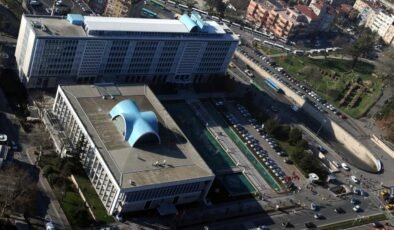 İBB'ye yönelik yolsuzluk soruşturması: 7 şüpheliye tutuklama talebi