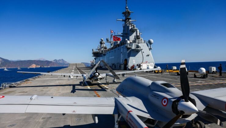 Mavi Vatan'da tarihi gün: Türkiye'nin milli SİHA'larından tam isabet