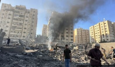 Paris’te önemli zirve