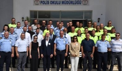Polise uyuşturucu ve alkolmetre test cihazları bağışlandı