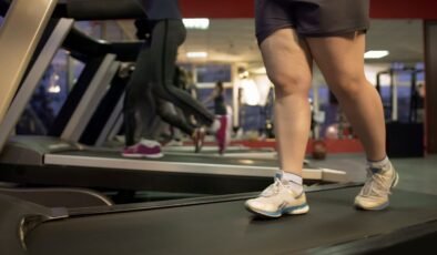 Üç ayda bu kiloyu verene Porsche hediye edecekler