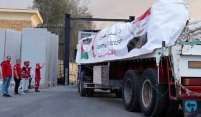 ‘Rehinelerin cenazeleri dönmedi’ diyen İsrail, Gazze’ye insani yardımı kesiyor