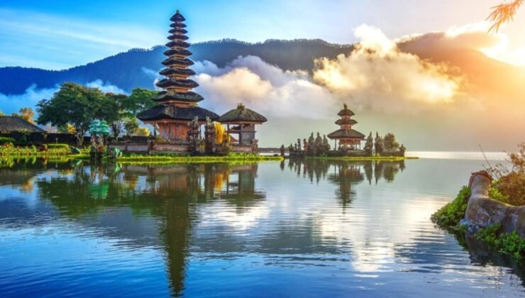 Dünyaca ünlü sahilde tatil köylerinin halk plajlarını kapatması durdurulacak: ‘Deniz sanki onlarınmış gibi’