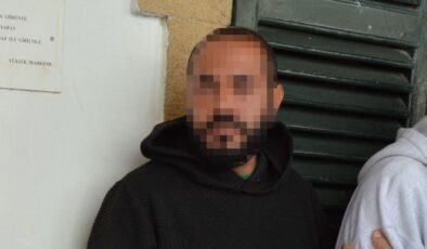 Eşi evden çıkmasın diye yapmadığını bırakmadı!