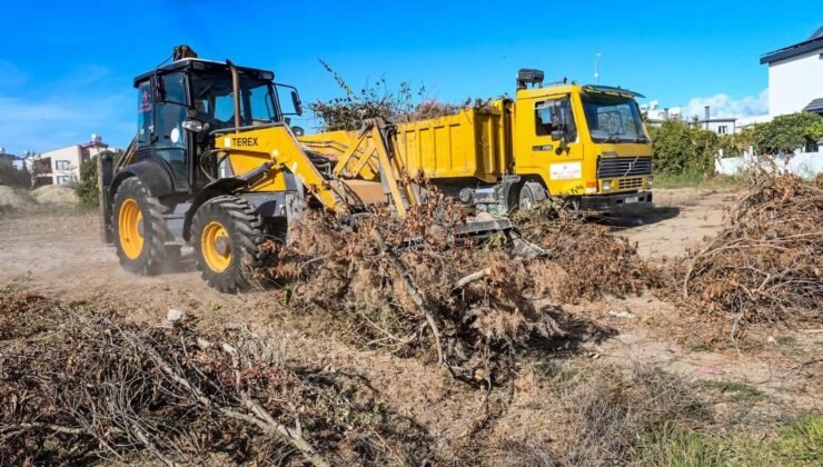 Hüseyin Amcaoğlu: Bu kent bizim evimiz; temizliği de bir günün değil, her günün işidir!