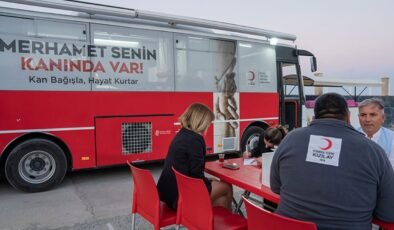 Les Ambassadeurs Hotel Personelinden Kızılay’a Anlamlı Destek