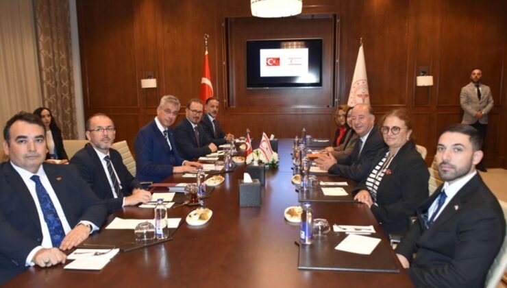 Sağlık Bakanı Dinçyürek, Ankara’da Memişoğlu ile görüştü