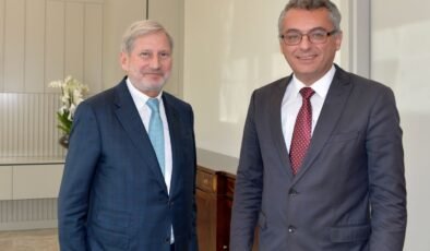 Cumhurbaşkanı Tufan Erhürman, Hahn’ı kabul etti