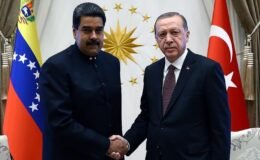 Erdoğan'dan ABD'nin terörist ilan ettiği Maduro'ya tavsiye
