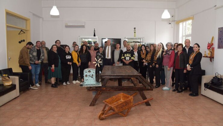Hasipoğlu, Girne 18 Yaş Üstü Engelli ve Rehabilitasyon Merkezi’ni ziyaret etti