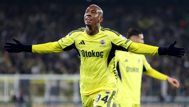 Fenerbahçe ilk yarıda fişi çekti: Fenerbahçe 4-0 Konyaspor