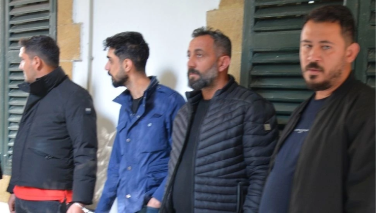 Ercan Havalimanında canlı mermi ile yakalanan  Bekir Kayar ve 3 arkadaşı tutuklandı