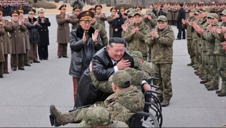 Kuzey Kore lideri, Ukrayna'da savaşan askerlerini böyle karşıladı