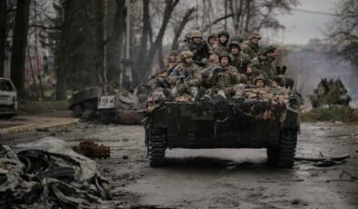 NATO Şefi Rutte: 'Dedelerimizin çarpıştığı büyüklükte savaşa hazır olun'