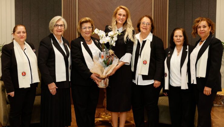 Nilden Erhürman Kıbrıs Türk Kadınlar Birliği Güzelyurt Şubesi temsilcileriyle görüştü