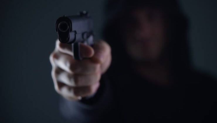 Nükleer bilimci evinde feci şekilde öldürüldü: Sır ölümde katil hala aranıyor