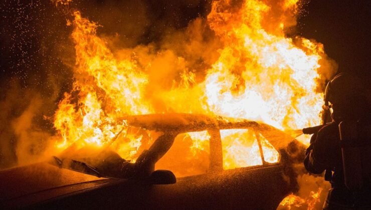 Serdarlı’da Seyir Halindeki Araçta Yangın