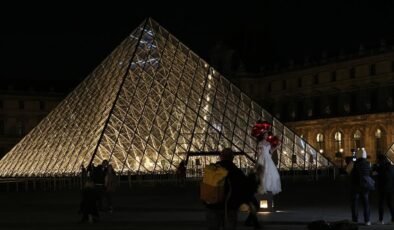 Skandalları bitmeyen dünyanın en çok ziyaret edilen müzesi, kapanmanın eşiğinde