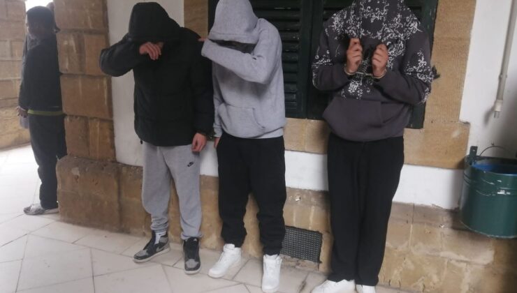 Şüpheli görülen araçtan yasaklı madde çıktı!