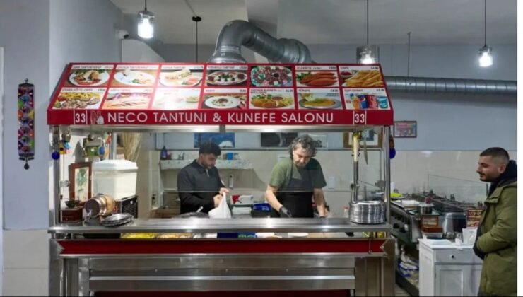 Türk Neco, Londra'da dünya devlerine diz çöktürdü