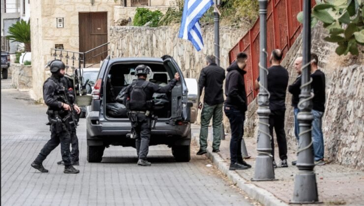 Yunanistan'da Türk vatandaşı casusluktan gözatlına alındı
