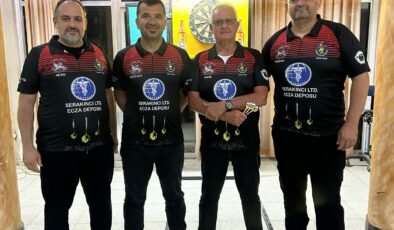 Darts Ligi dolu dizgin.