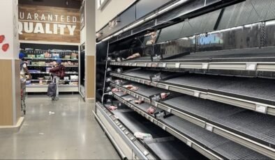 ABD'yi etkisi altına alacak kar fırtınası öncesi raflar boşaldı