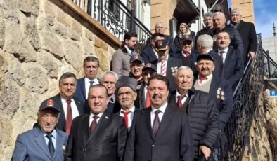 Başbakan Yardımcısı Ataoğlu, Beypazarı'nda Kıbrıs gazileriyle bir araya geldi