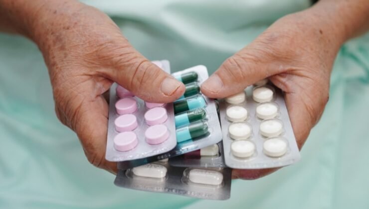 Belediyeden halka ilaç stoklama çağrısı