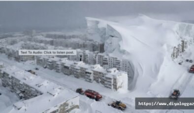 Bina ve araçlar karlarla kaplandı