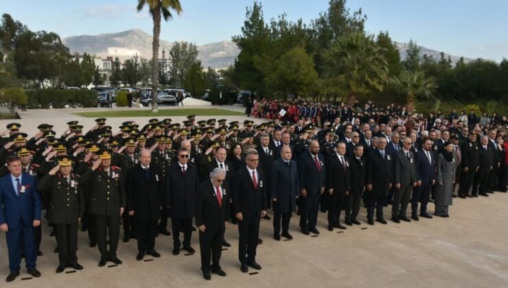 Dr. Fazıl Küçük ölümünün 42'nci yıldönümünde törenle anıldı