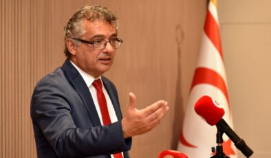 Erhürman: Türkiye, Kıbrıslı Türkleri dışlayan tek taraflı girişimlere izin vermeyecektir