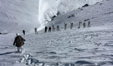 Fas’ta çığ düşmesi sonucu 3 kişi hayatını kaybetti