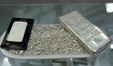 Yatırımcıların yeni gözdesi rekora koştu! 1 gram gümüş ne kadar? İşte 24 Ocak gümüş fiyatı!