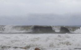 Karada ve denizde fırtına etkili oluyor