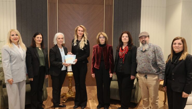 Nilden Bektaş Erhürman, Kadın Öyküleri Derneği ile bir araya geldi