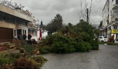 "Şiddetli yağış sonrası Girne’de üç kritik sorun"