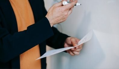 Suriye'den Kürtçe eğitim kararı