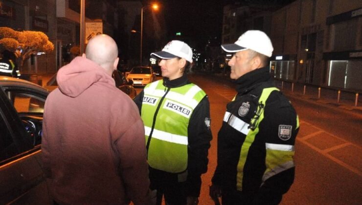 Ülke Genelindeki Trafik Denetimlerinde 12 Alkollü Sürücü Rapor Edildi