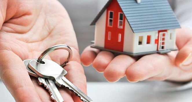 Güney Kıbrıs’ta emlak sektörü uçtu