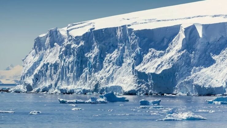 80 kilometrelik duvar 'kıyamet'i durduracak