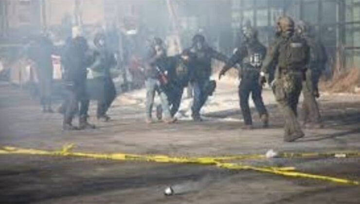 ABD, ICE görevlilerinden 700'ünü geri çekecek