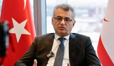 Cumhurbaşkanı Erhürman, adaya döndü