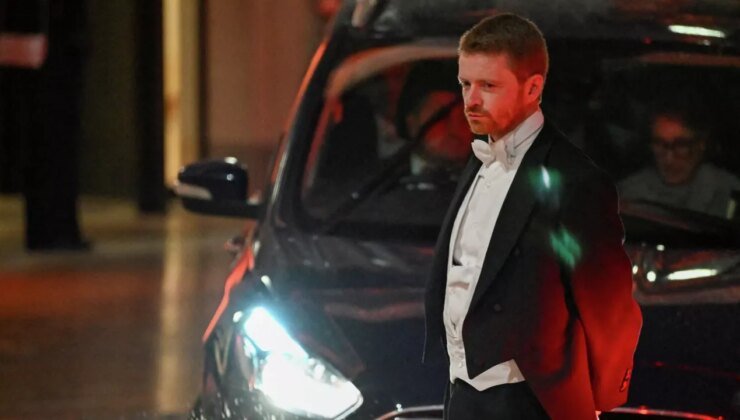 Epstein belgeleri: İngiltere Başbakanı Starmer'ın özel kalem müdürü istifa etti