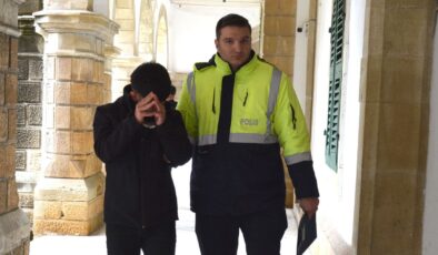 Ercan'dan canlı mermi ile çıkacaktı!