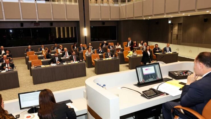 Meclis’te “sağlıkta tam gün mesai” tartışıldı