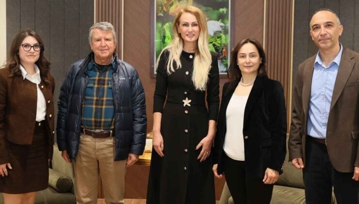 Nilden Bektaş Erhürman, Çevre Toksikoloji Grubu ile bir araya geldi